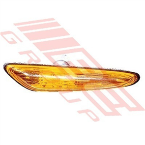 SIDE LAMP - R/H - AMBER - BMW 3'S E46 2001