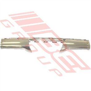 REAR BUMPER - CHROME CENTRE - NISSAN PATHFINDER/TERRANO 1993-95