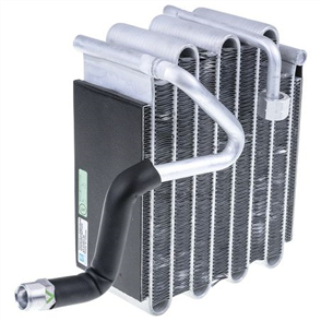 Evaporator Core Serpentine Inlet Fitting M20 x 1.25 COR Outlet Fitting
