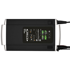 Battery Charger 12 or 24V 70/50A